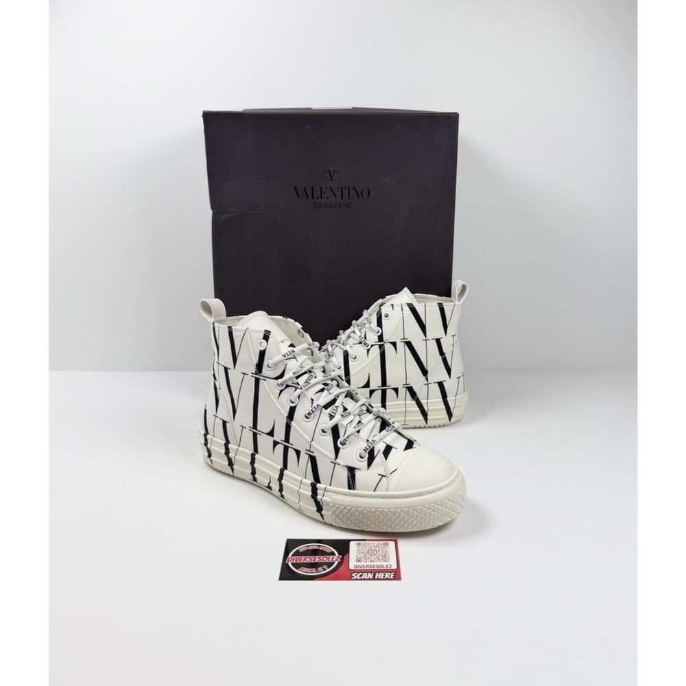 Size 40EU/7US - Valentino VLTN High Top White Sneakers
